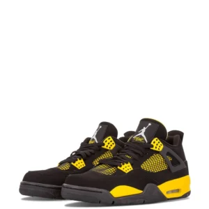 Air Jordan 4 Retro Thunder sneakers